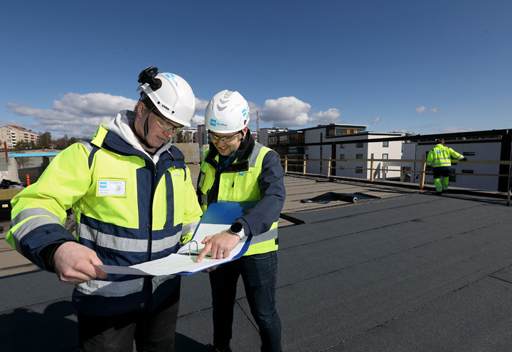 Kvalitetssäkring och support för tak