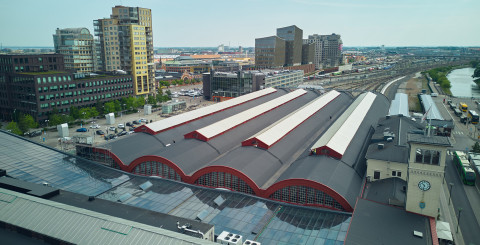 Den anrika banhallen på Malmö Centralstation har genomgått en omfattande takrenovering.